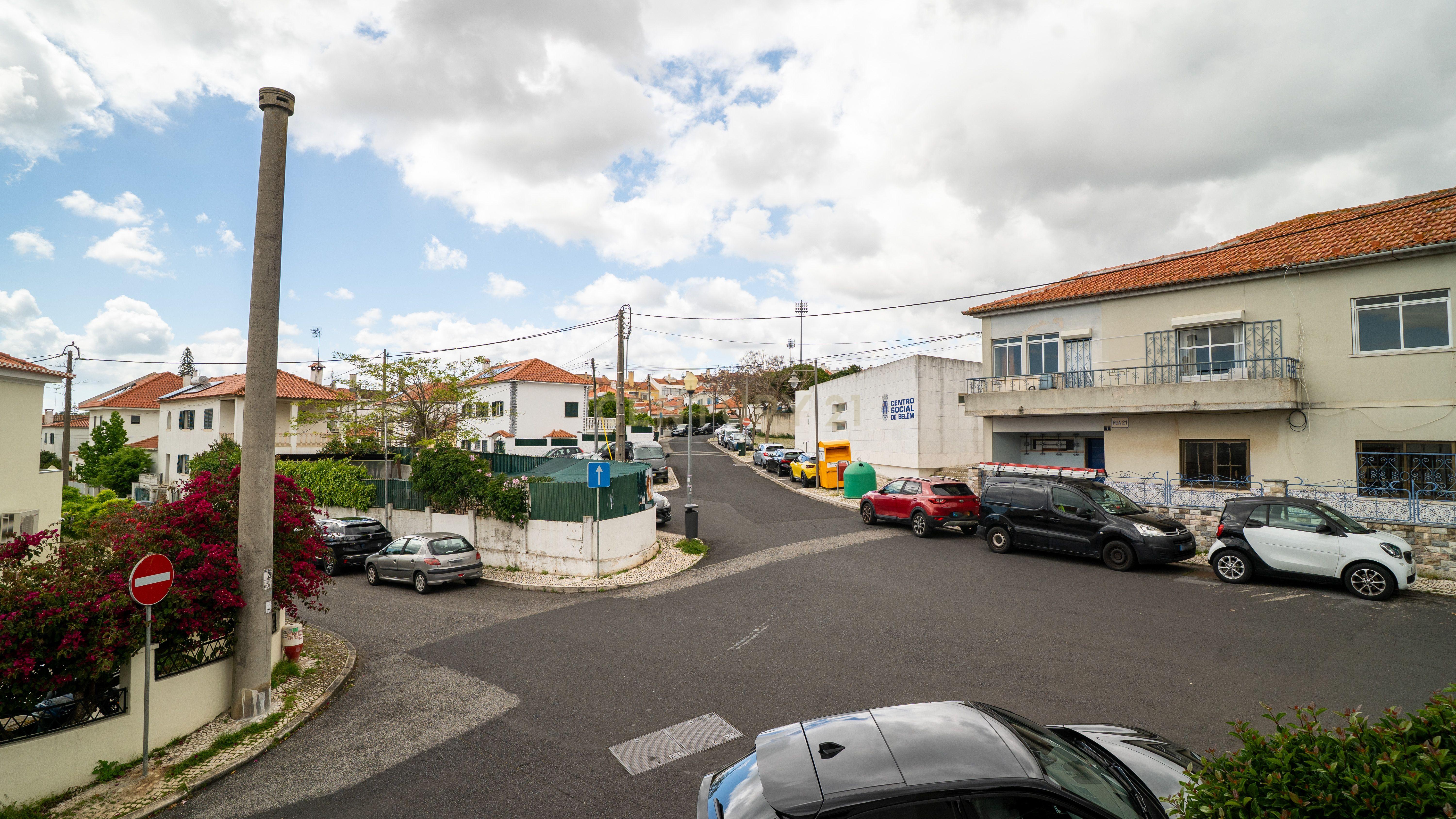 Moradia T6, na Rua 1 no Bairro de Belém, para modernizar em lote com 290m² - Image 71