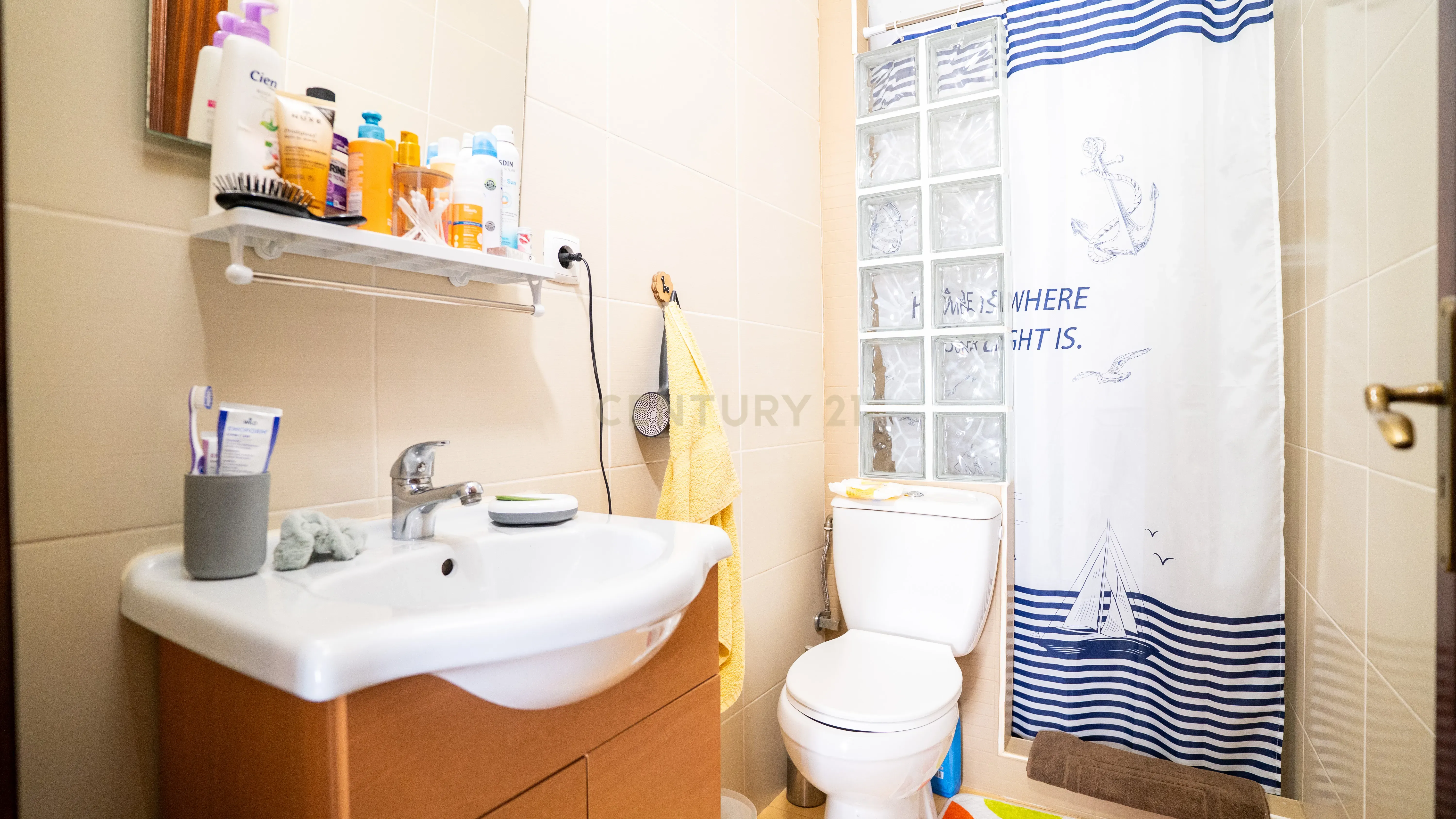 🏡 Moradia T4 Impecável em Olho Marinho – a poucos minutos de Peniche! - Image 15