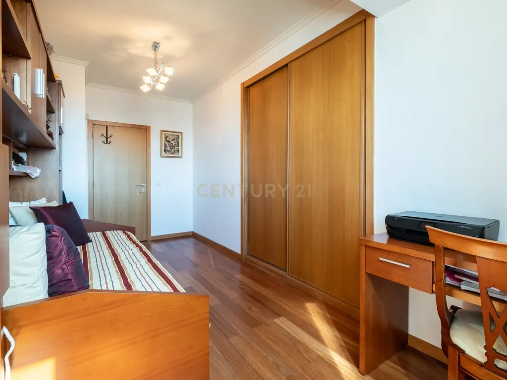 Penthouse com Vista Mar em Funchal, Madeira - Image 23