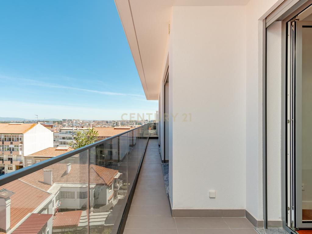 Emprendimento novo 2026, Apartamentos contemporaneos de elevado padrão. - Image 27