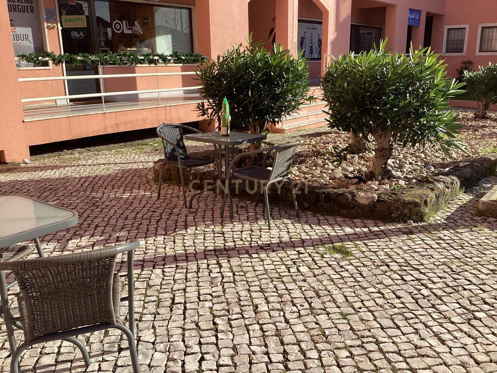 Cedência de quotas de Empresa afeta ao Ramo de Hotelaria. - Image 17