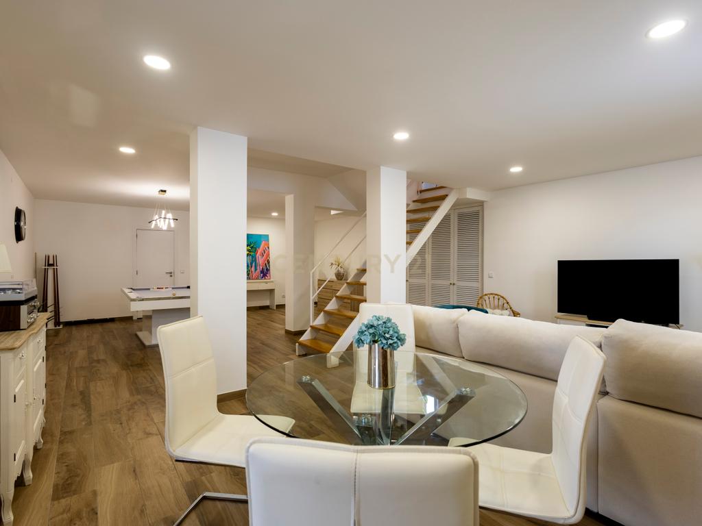 Moradia de Sonho na Charneca da Caparica – Elegância, Conforto e Localização Privilegiada - Image 84