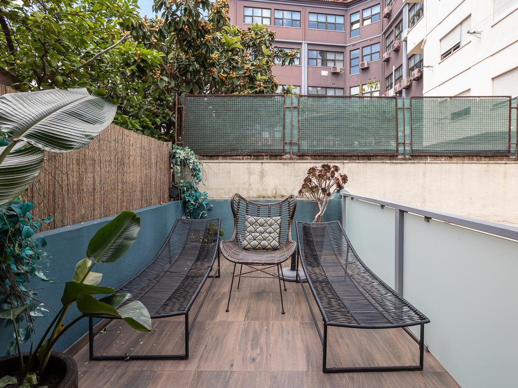 Espaço comercial - Pequeno Hotel em Setúbal, Perto da Praia e Centro Histórico - Portugal - Image 36
