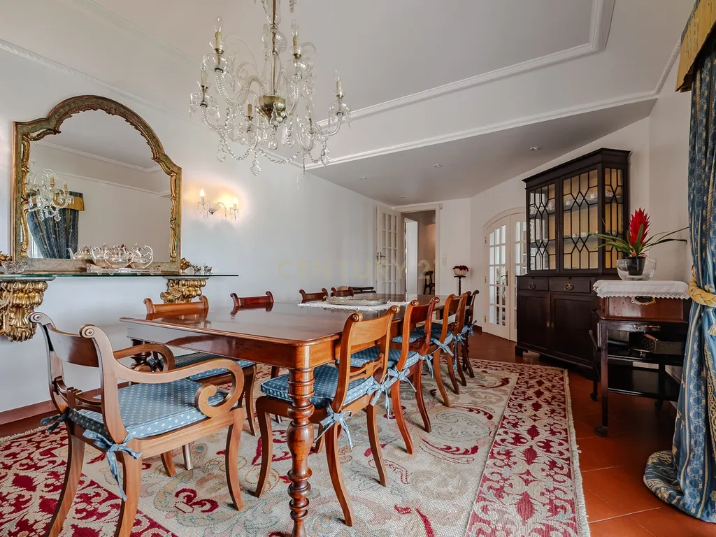 Moradia de sonho com Piscina, 7 Divisões e com Terreno 8461 m2 – Excelente Localização, a 40 minutos de Lisboa ! - Image 15