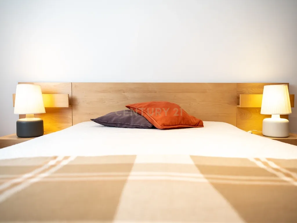 Apartamento T1 Central no centro Histórico da Vila Ericeira - Image 8