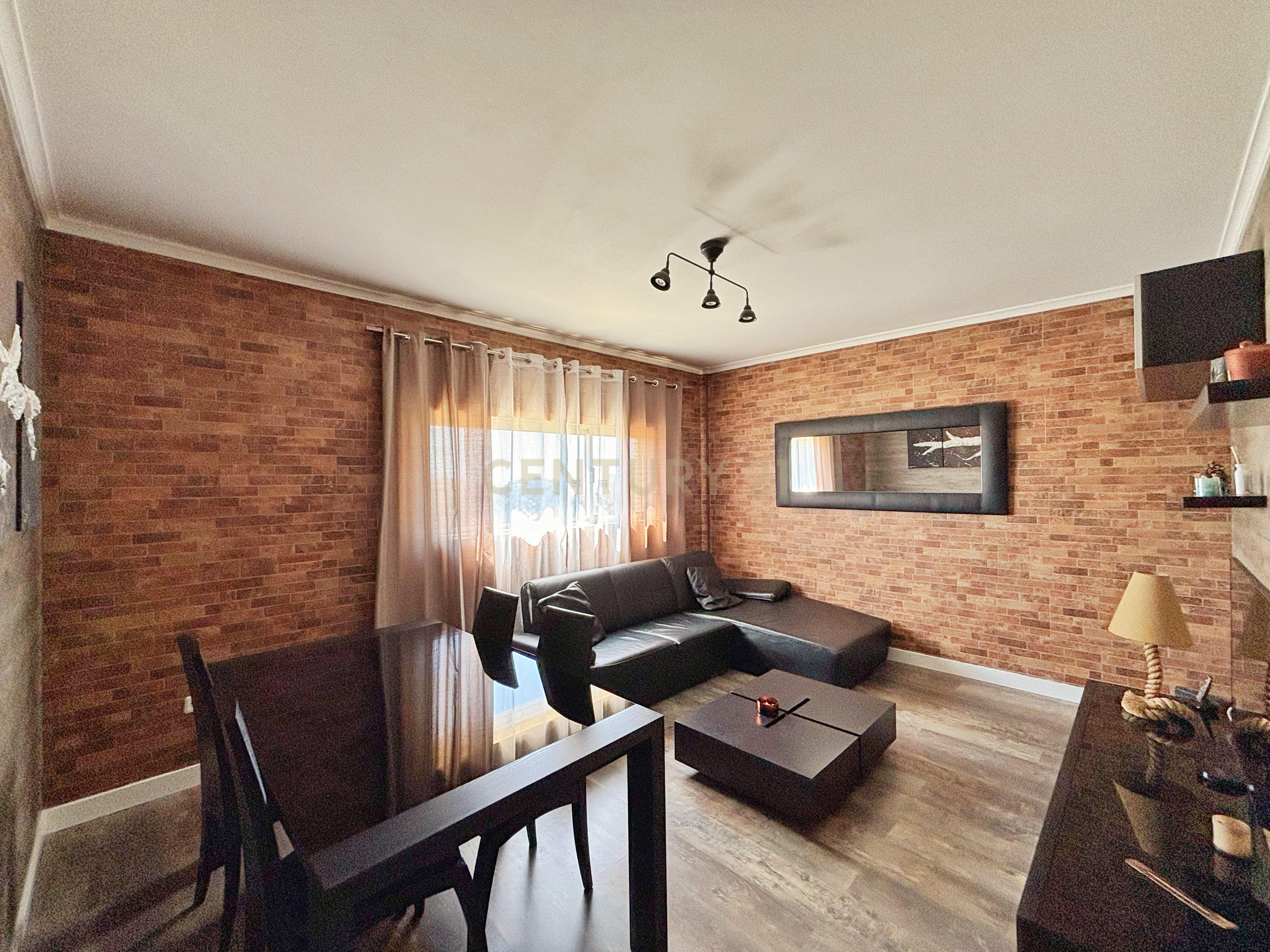 Oportunidade - Apartamento T3 em Portimão - Image 2