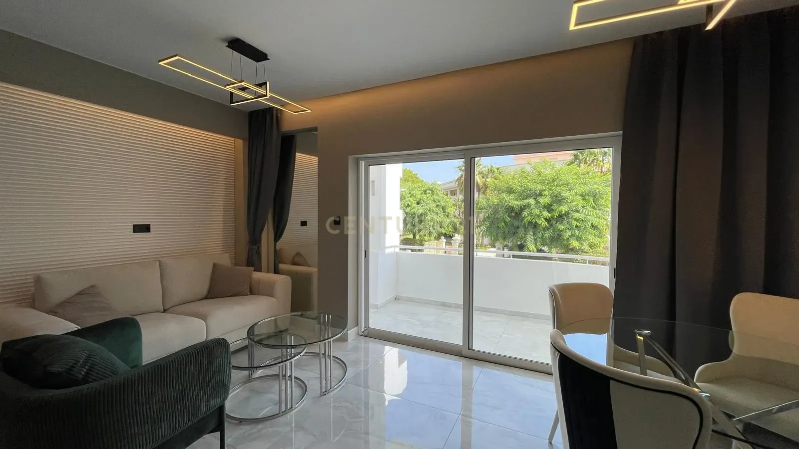 Fotografia 7 de T2+1 em Vilamoura | Totalmente Renovado (2025) | Luxo e Piscina a Minutos da Marina