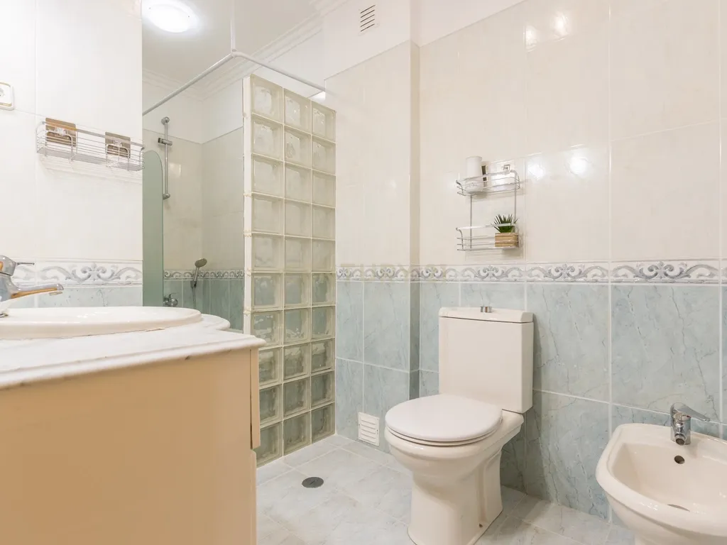 Apartamento T2 na Quinta do Conde - Image 16