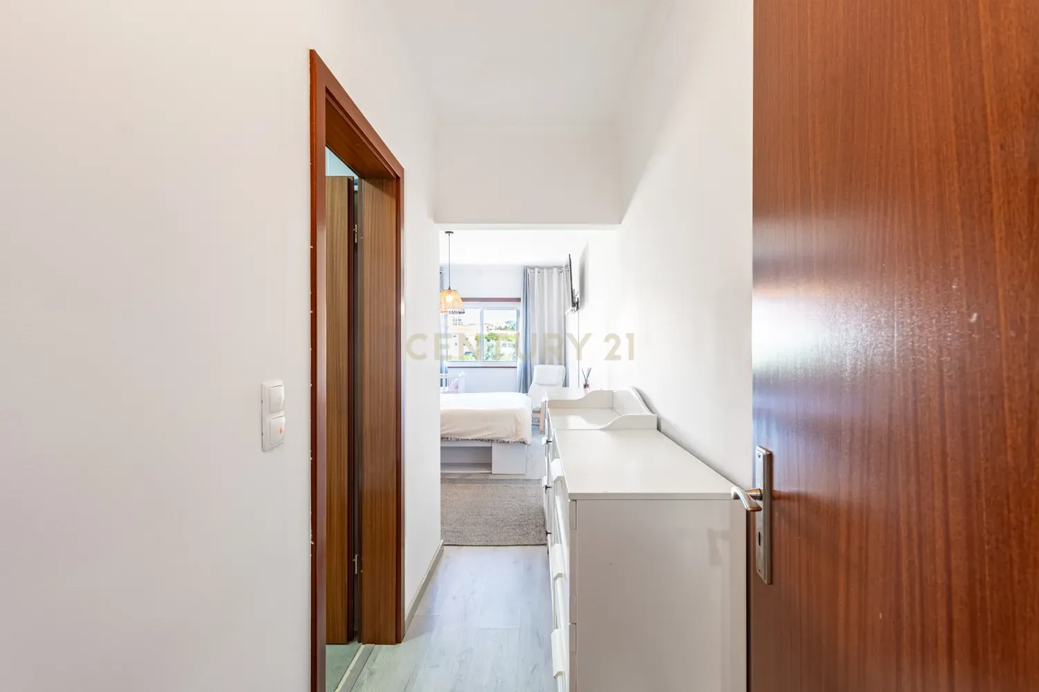 Apartamento T3 em Condomínio Fechado na Horta dos Vimes, Alenquer - Image 15