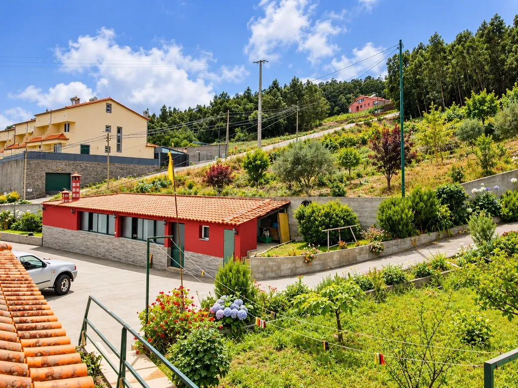 Casa Térrea em Santa Cruz - Image 5