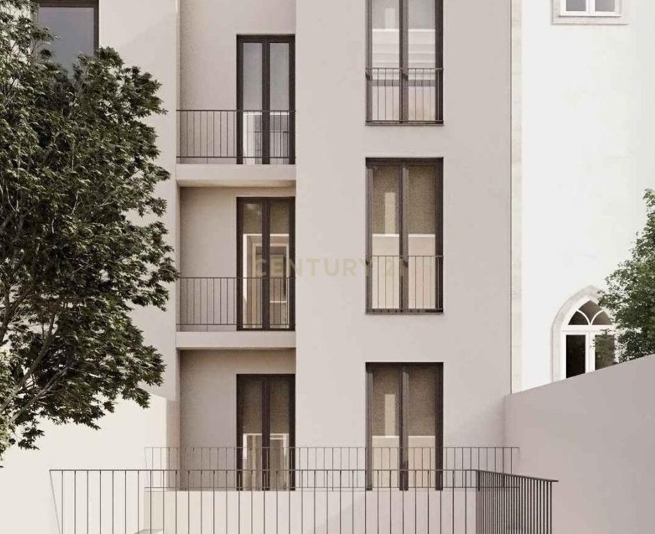 T2 com Terraço em Clemente Meneres – Viver o Porto com Estilo e Conforto - Image 2