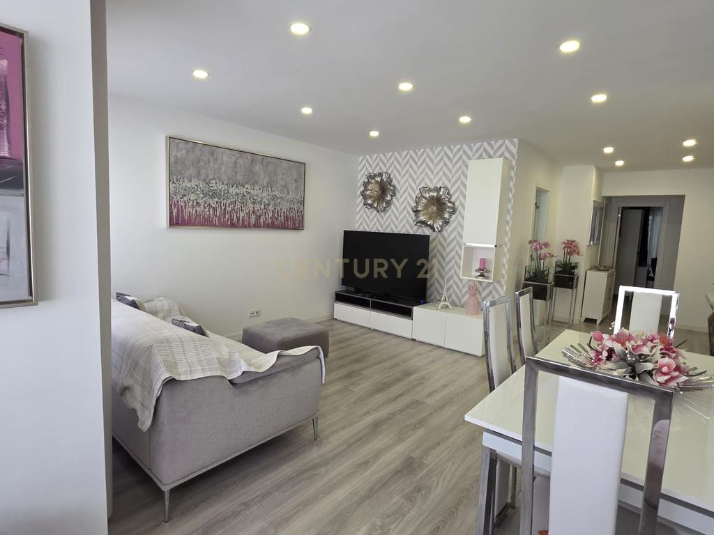 Apartamento T4 agora T3 em Almada transportes á porta  #  Negociável  # - Image 4