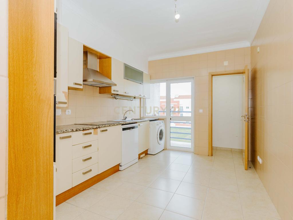 Apartamento T3 Atalaia - Montijo - Image 2