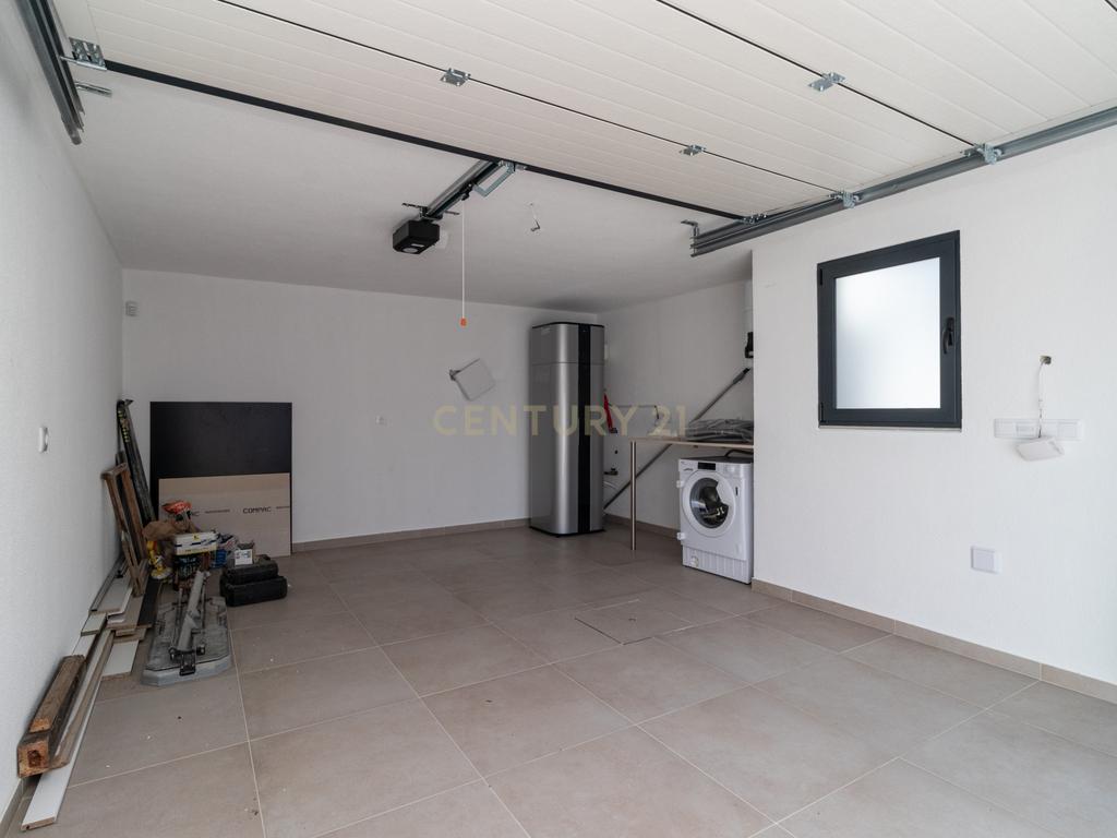 A Sua Nova Casa Está Pronta para Habitar! 🌊🏡 Moradia Nova T3 Aroeira À Beira da Praia da Fonte da Telha, na Prestigiada Aroeira - Image 65