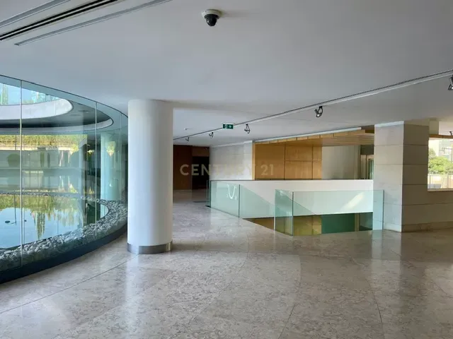 Fotografia 8 de T2 Condomínio Alto do Parque | El Corte Inglês