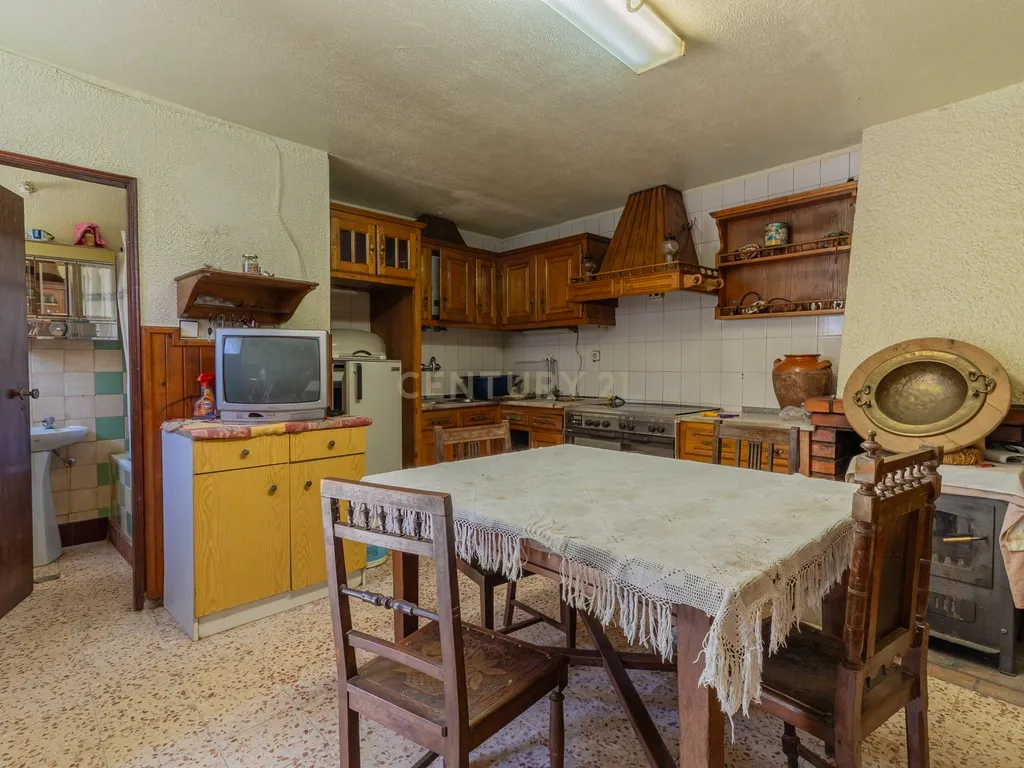 Moradia Bifamiliar + Anexo com #TERRENO -#CENTRO DE BRAGANÇA - Image 9