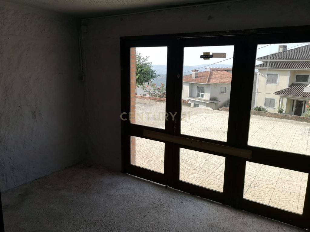 Espaço para restaurante/café para arrendar em Felgueiras - Image 19