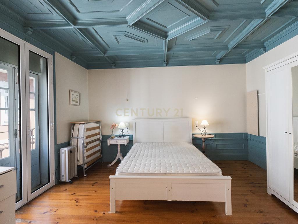 T4 Renovado no Coração da Quebra Costas – Coimbra - Image 12