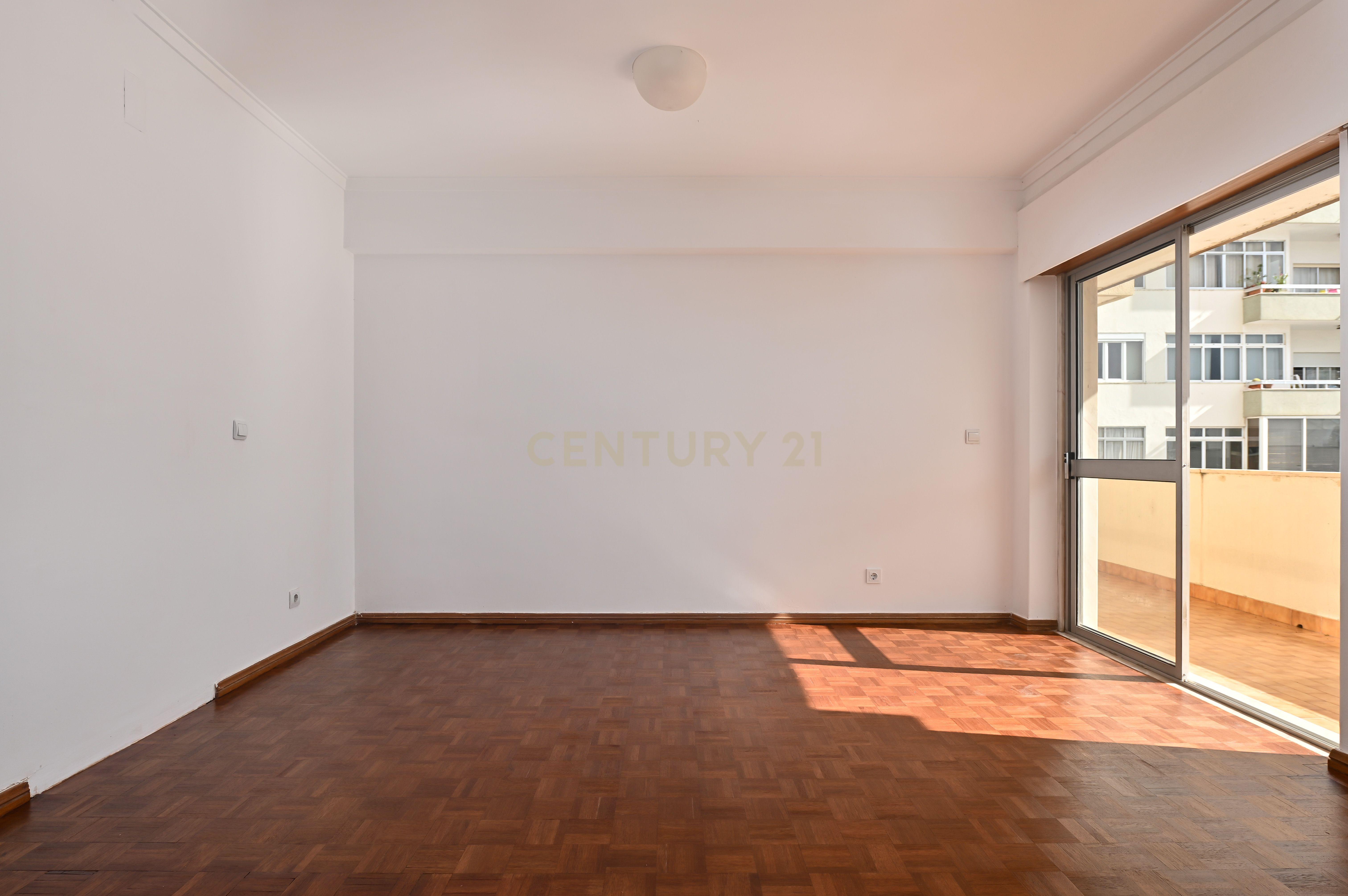 Fotografia 12 de Apartamento T2 para venda com vista para o Rio em Oeiras