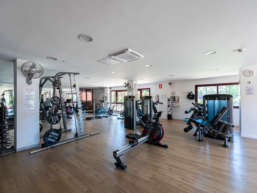 Appartement élégant avec vues panoramiques à Soto de Marbella - Image 41