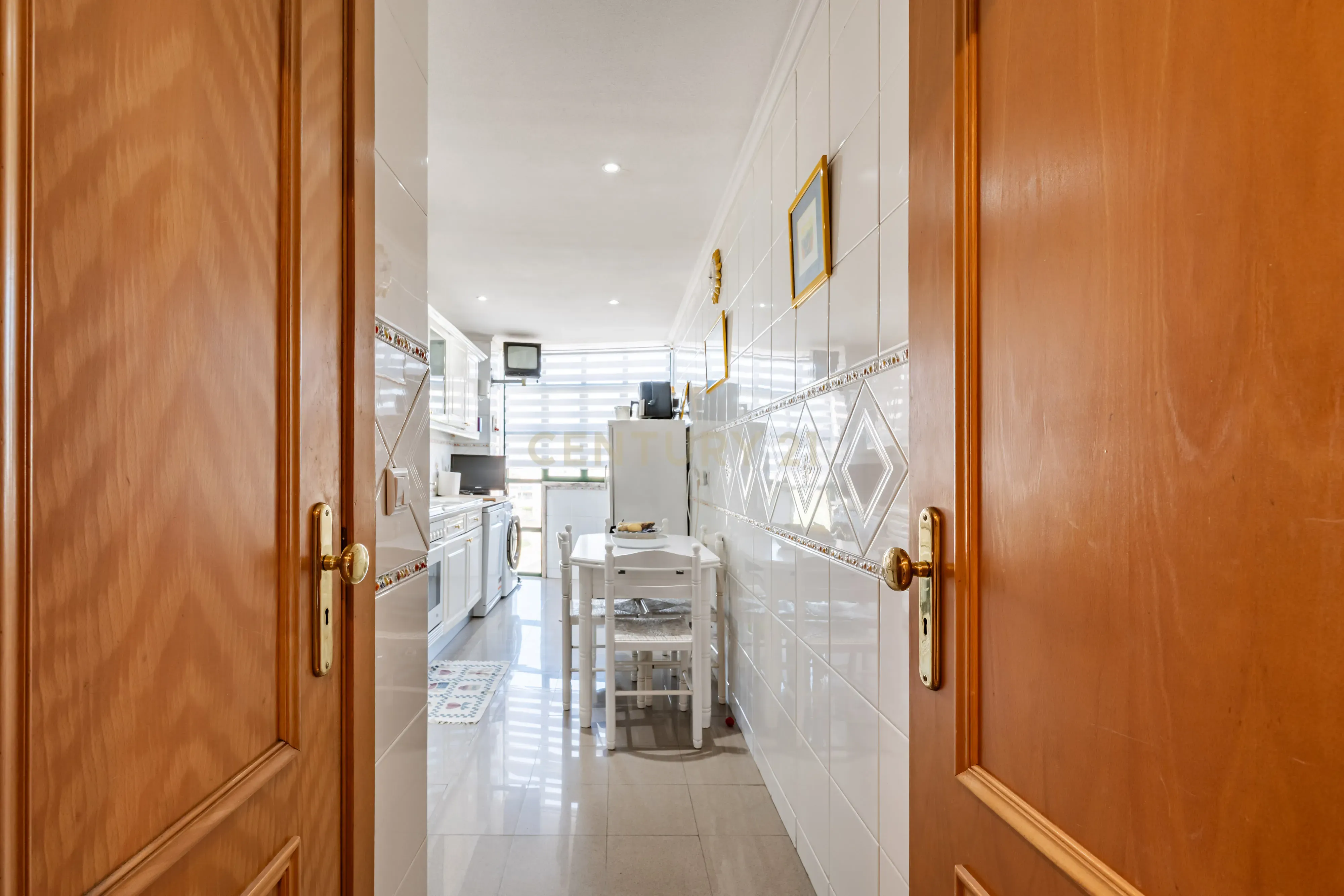 Fotografia 12 de Apartamento T3 com Vista desafogada e parqueamento, no Feijó - Almada