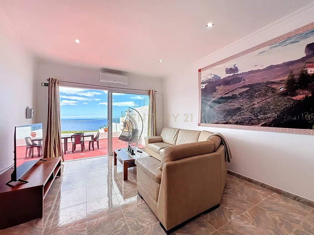 🏡 Moradia Única com Vista Mar — 3 Apartamentos | AL em Funcionamento | Feteiras, Ponta Delgada - Image 68
