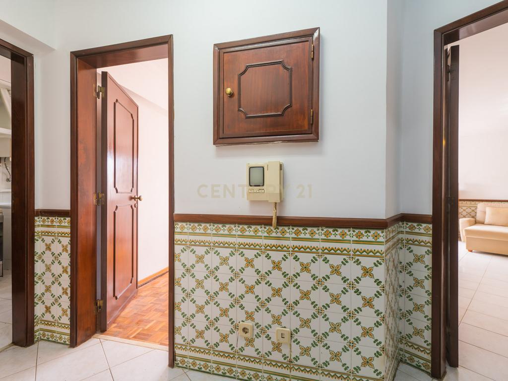 T1 para Arrendamento | Cacém - Image 6