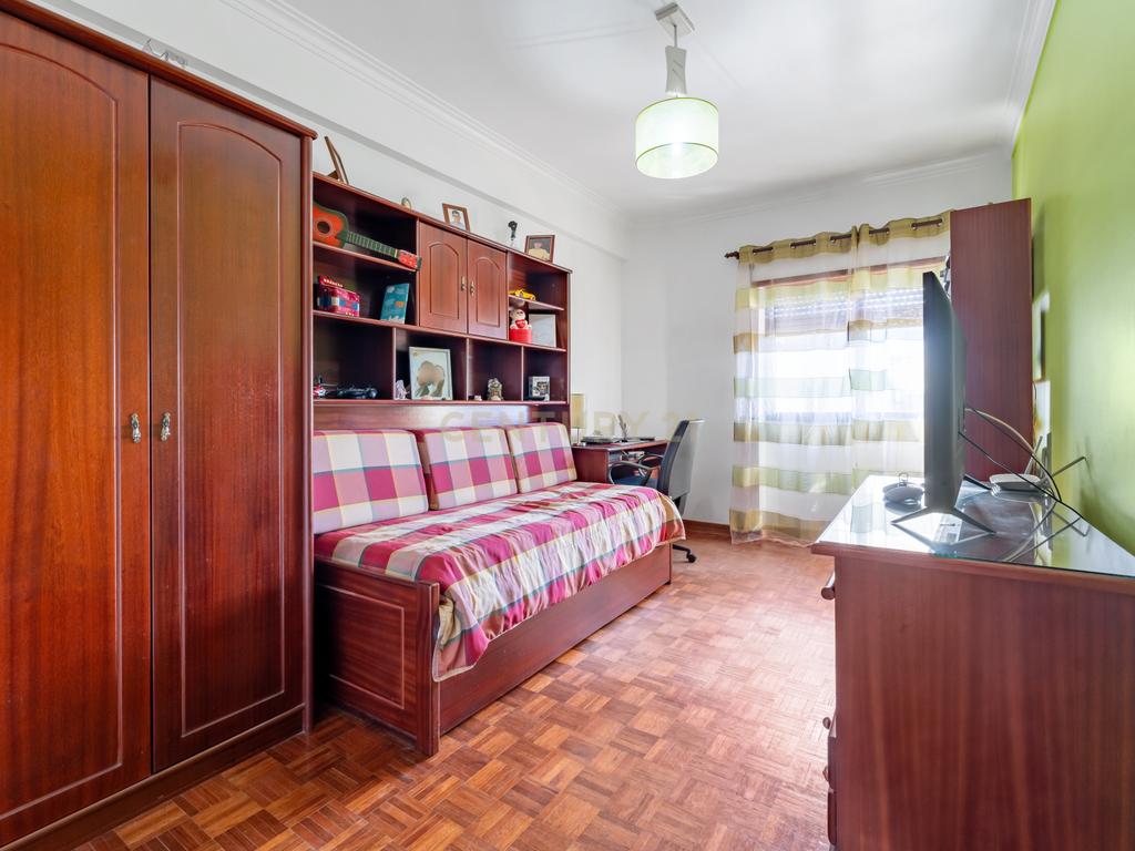 Apartamento de 4 assoalhadas Baixa da Banheira - Image 21