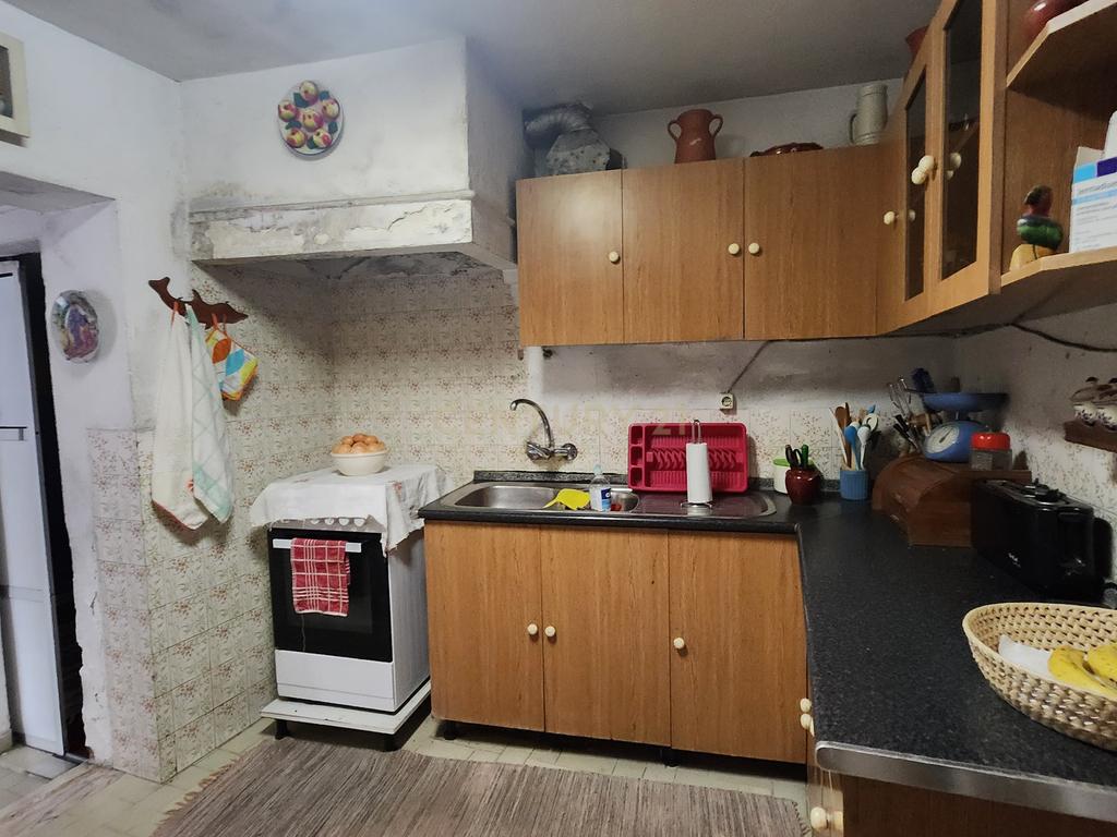 Moradia com 2 apartamentos em Odivelas - Image 7
