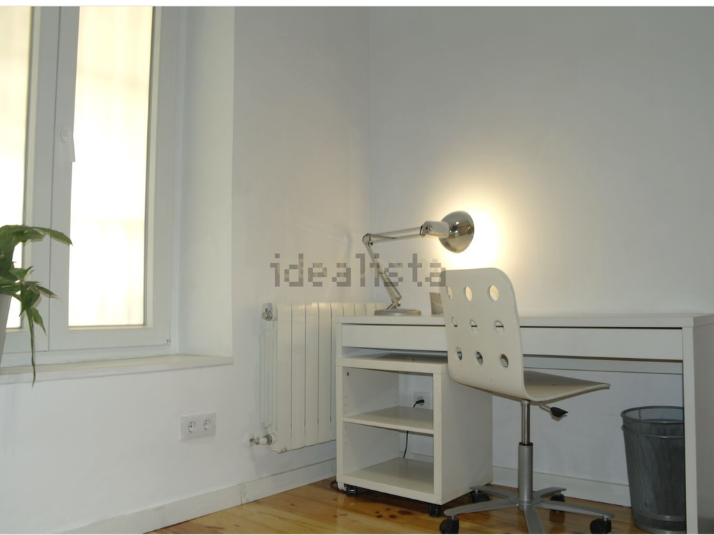  - Image 11