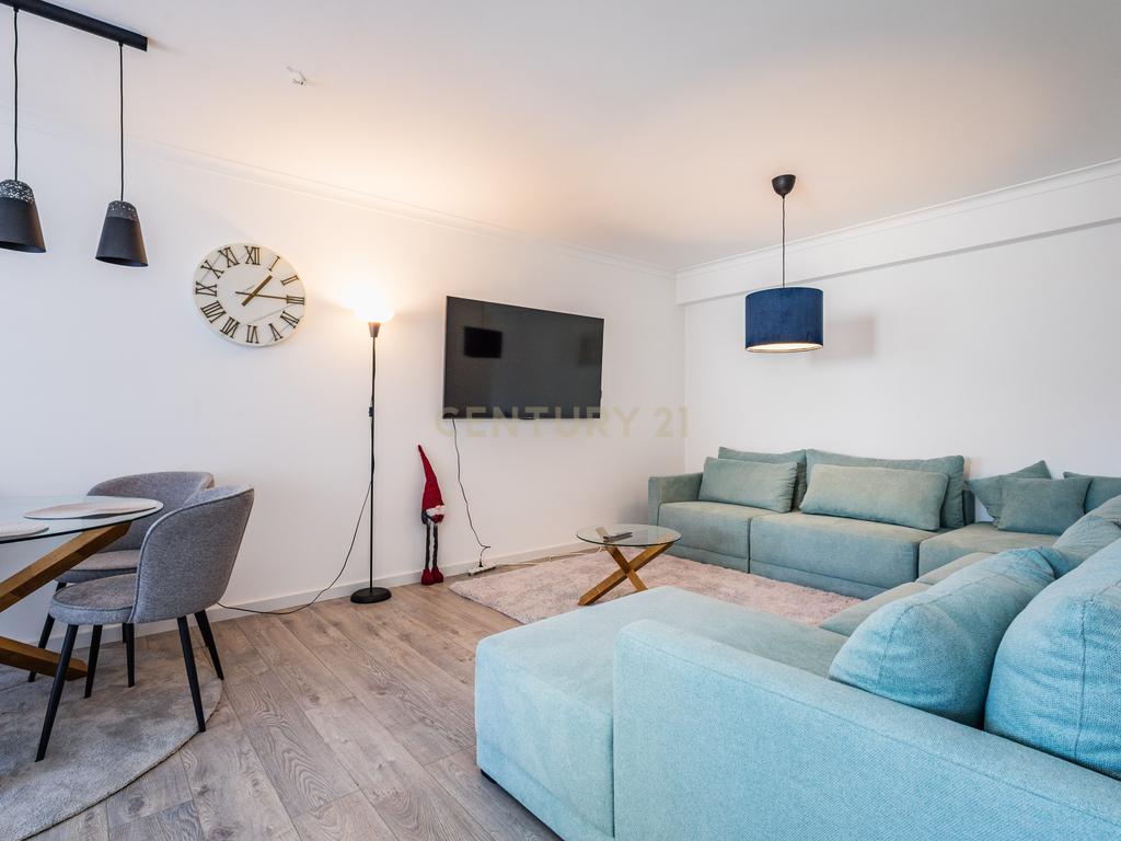 T3 Renovado em Cruz d'Areia | 117m² - Image 6