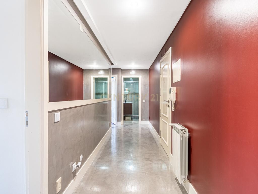 Apartamento T2 com Estacionamento e Arrecadação na Quinta Nova – Odivelas - Image 10
