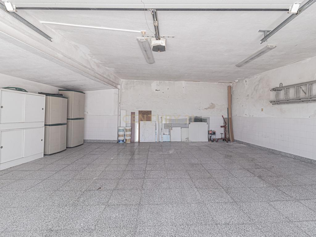 Moradia T4 em Vila Nova - Bucelas - Image 61