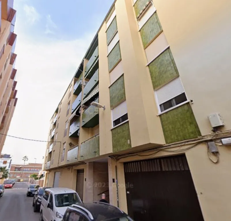 Espaçoso Apartamento em Puçol, València - 4 Quartos e 3 WC - Image 12