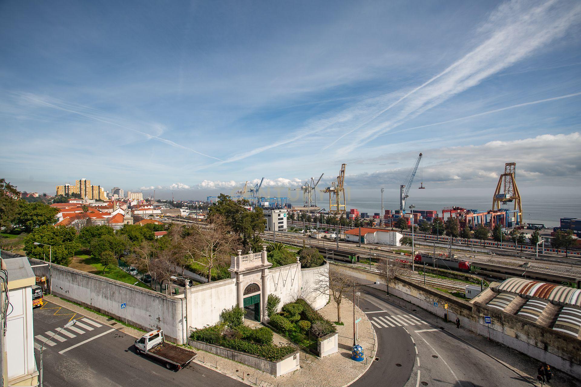 Apartamento T2 com Vista Rio – Calçada da Cruz da Pedra - Image 30