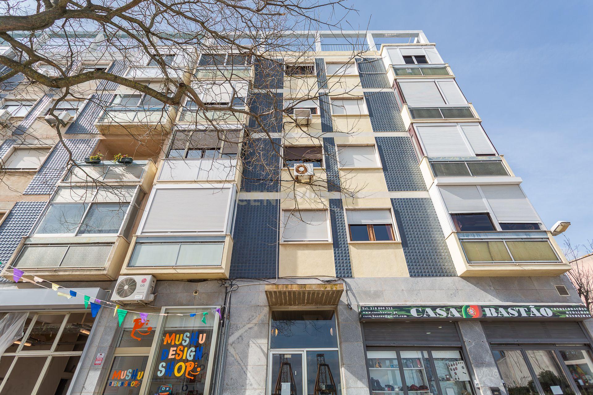 Apartamento T2 com Vista Rio – Calçada da Cruz da Pedra - Image 34
