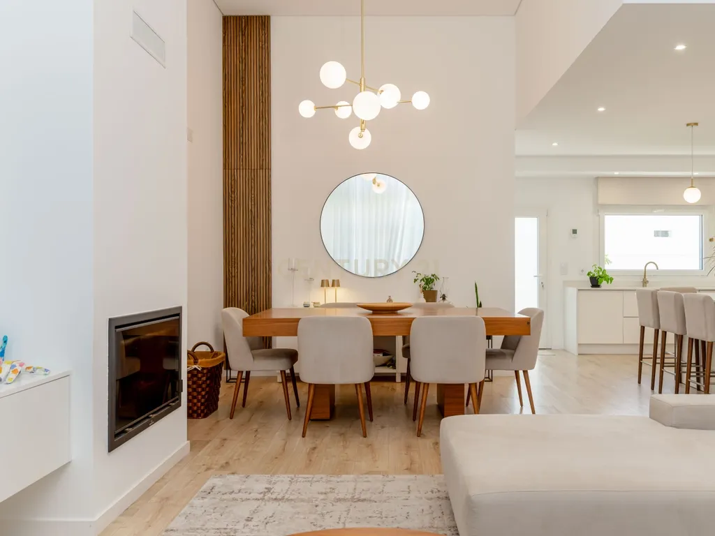 Moradia T4 Térrea de excelência com piscina e casa independente de 50m2 | Quinta da Marquesa - Image 17