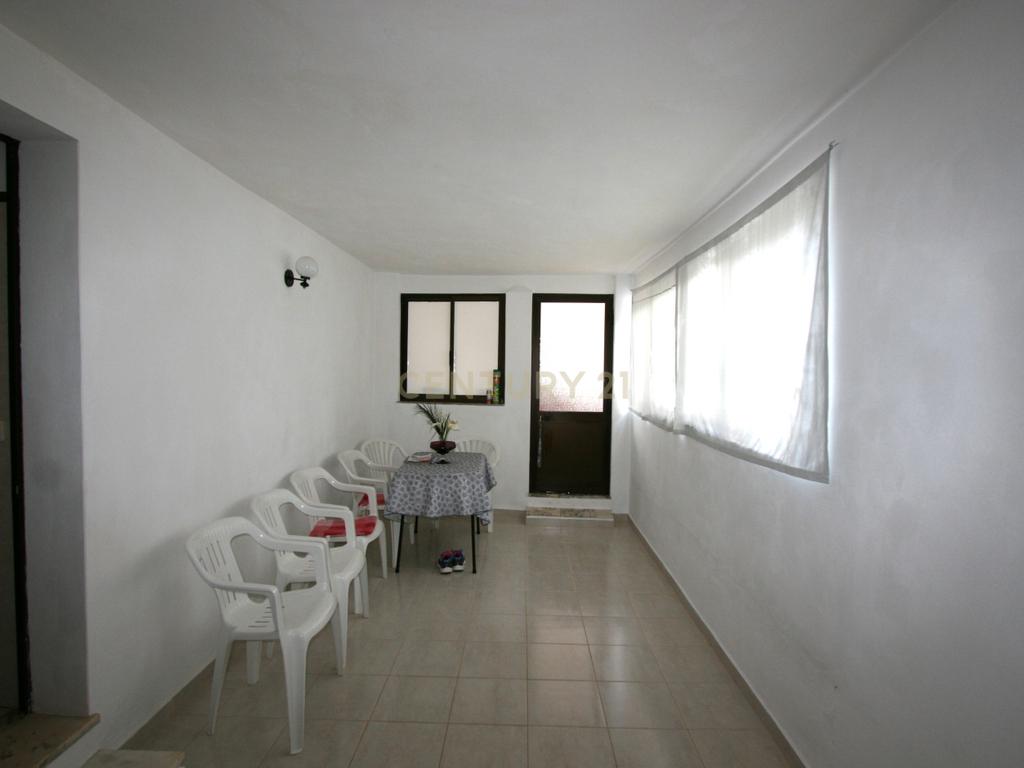 Propriedade de estilo tradicional T3+1, anexo e lote de 8080 m2 em Portela, São Bartolomeu de Messines - Image 19