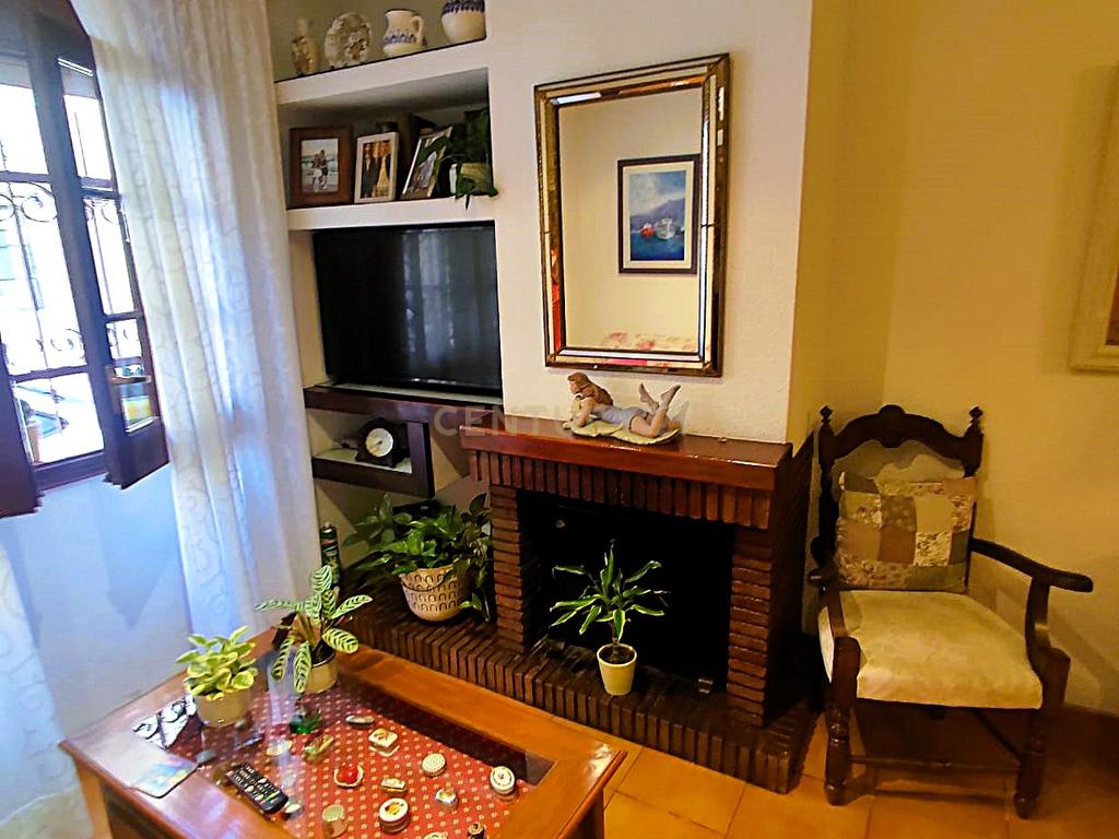  - Image 3