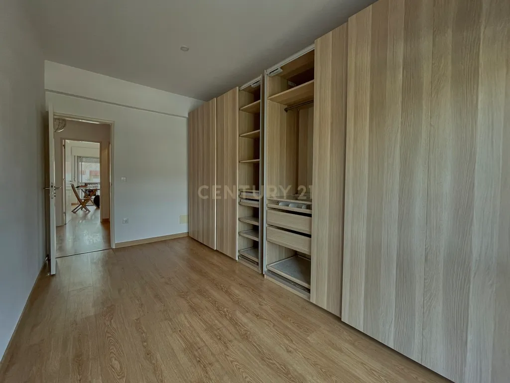T2 para Arrendamento em Corroios – Conforto, Modernidade e Localização Privilegiada - Image 29