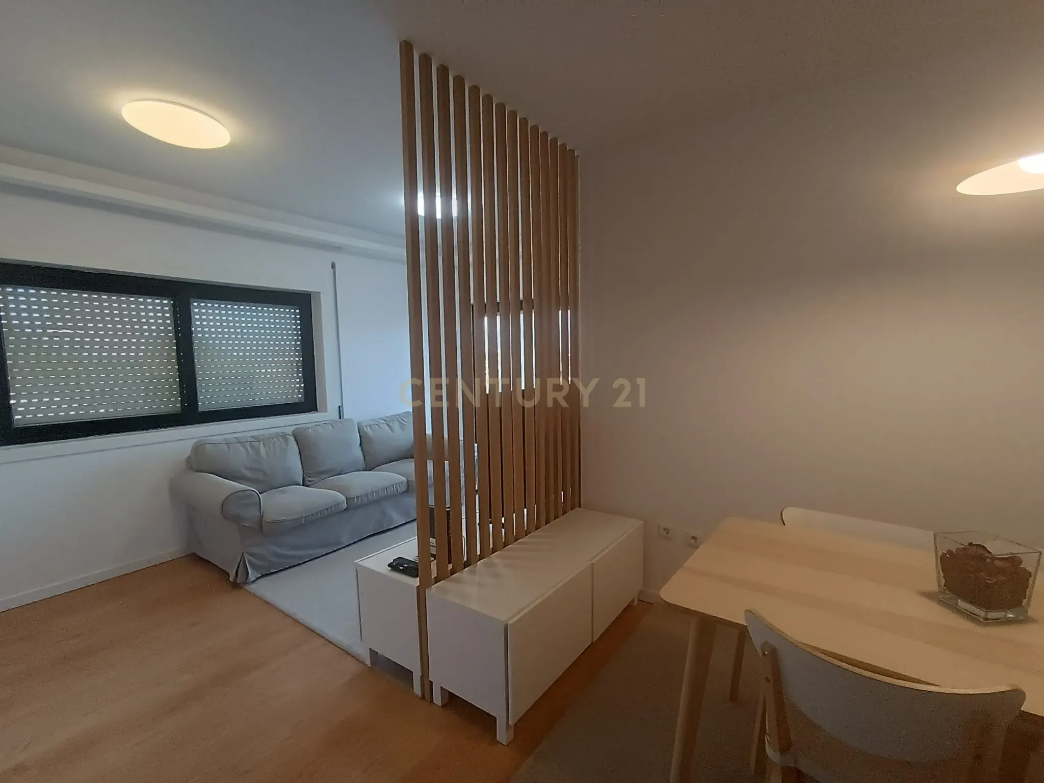 Apartamento mobilado com dois quartos e vista para o mar e para o Porto de Leixões em Leça da Palmeira, Matosinhos - Image 2