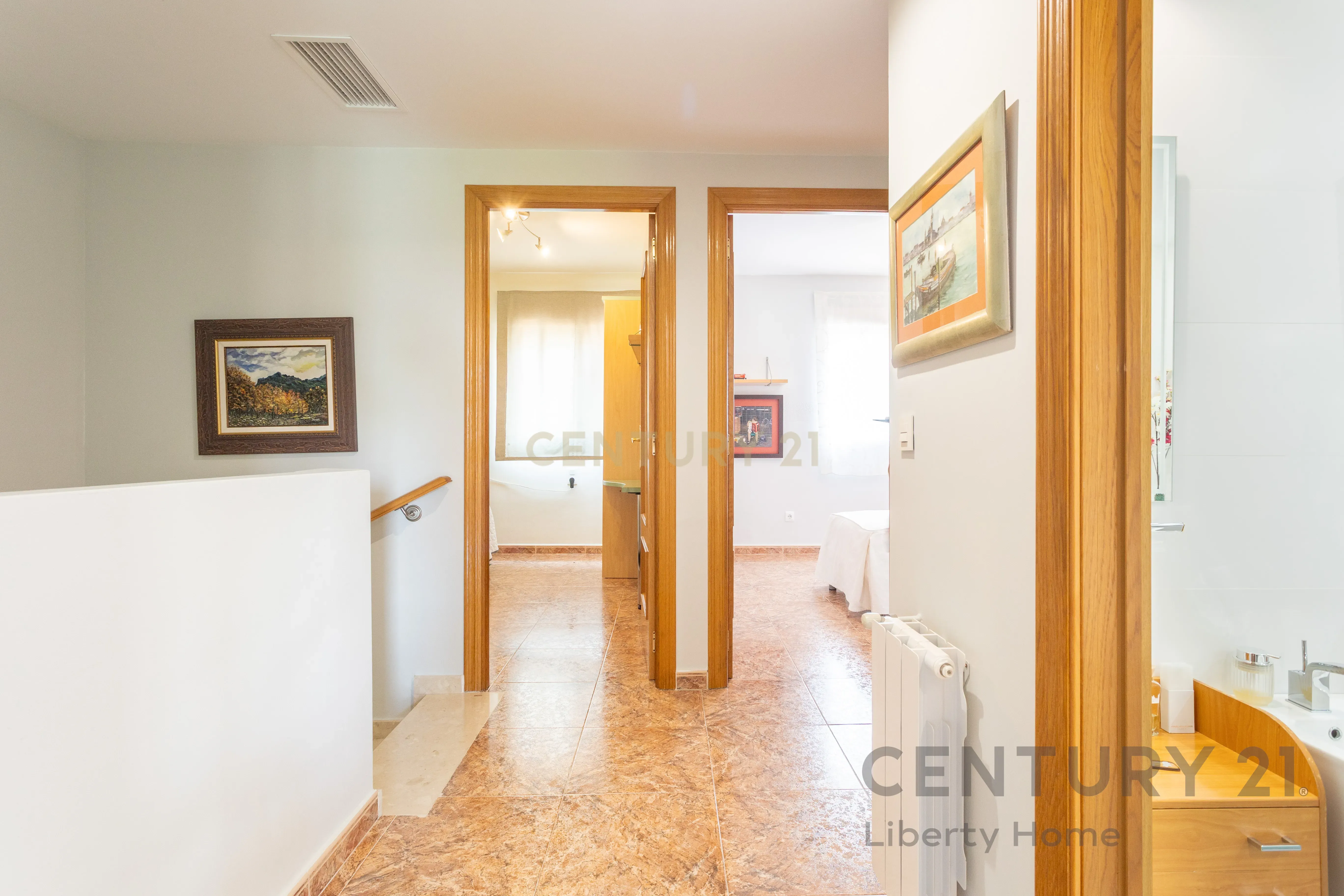  - Image 11