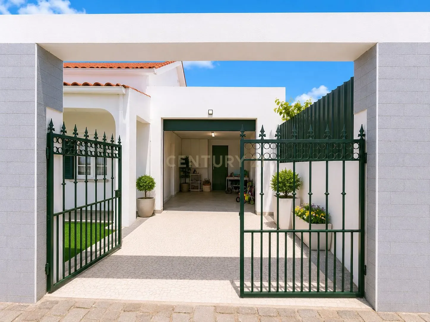 Fotografia 11 de ✨ Moradia Isolada T2+1 com Excelente Espaço Exterior e Potencial de Ampliação em Fernão Ferro