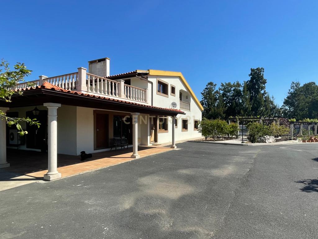 Quinta Rústica em Benavente - Image 2