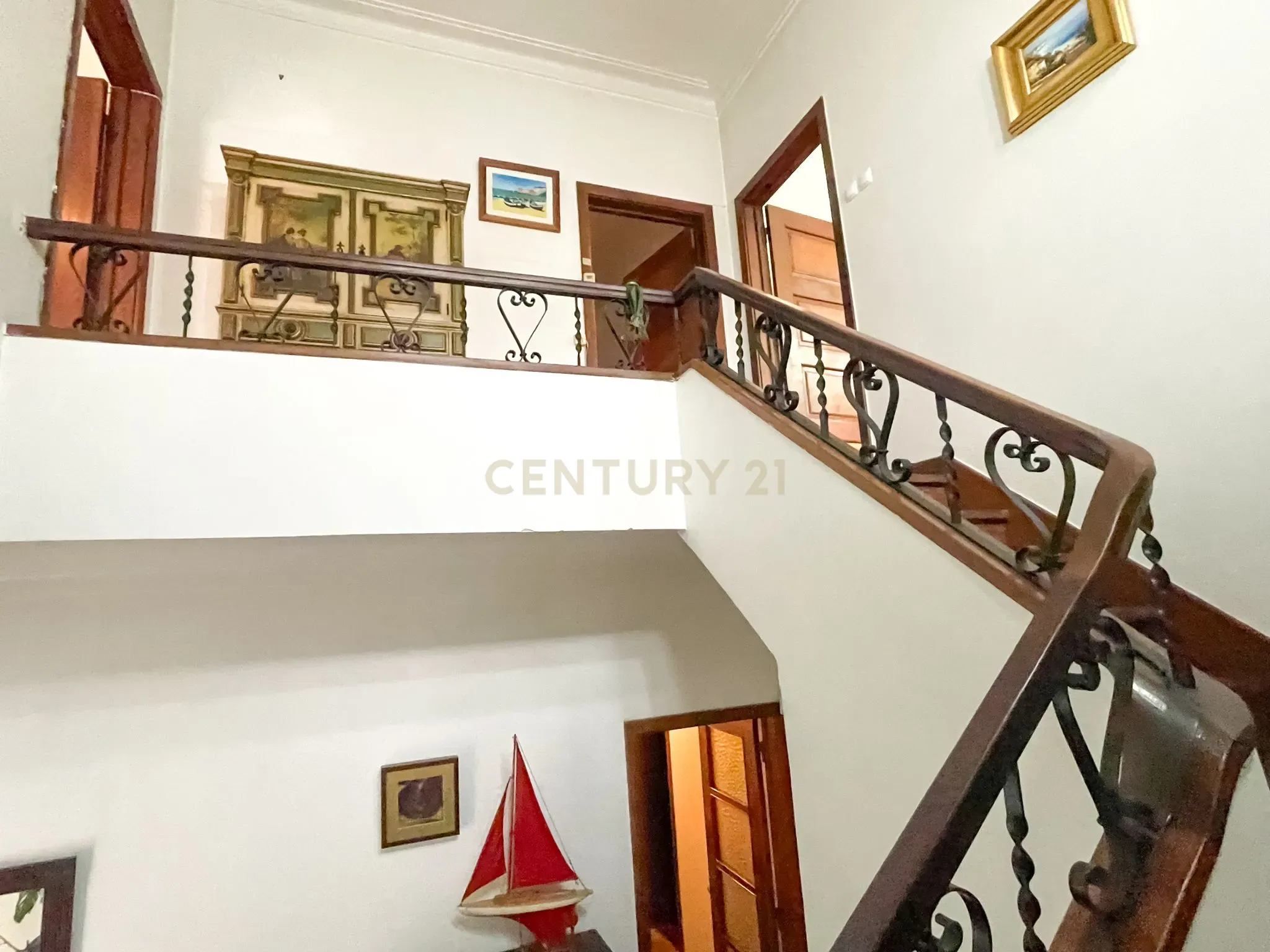 Moradia de arquitetura tradicional - Tortosendo, Covilhã - Image 10