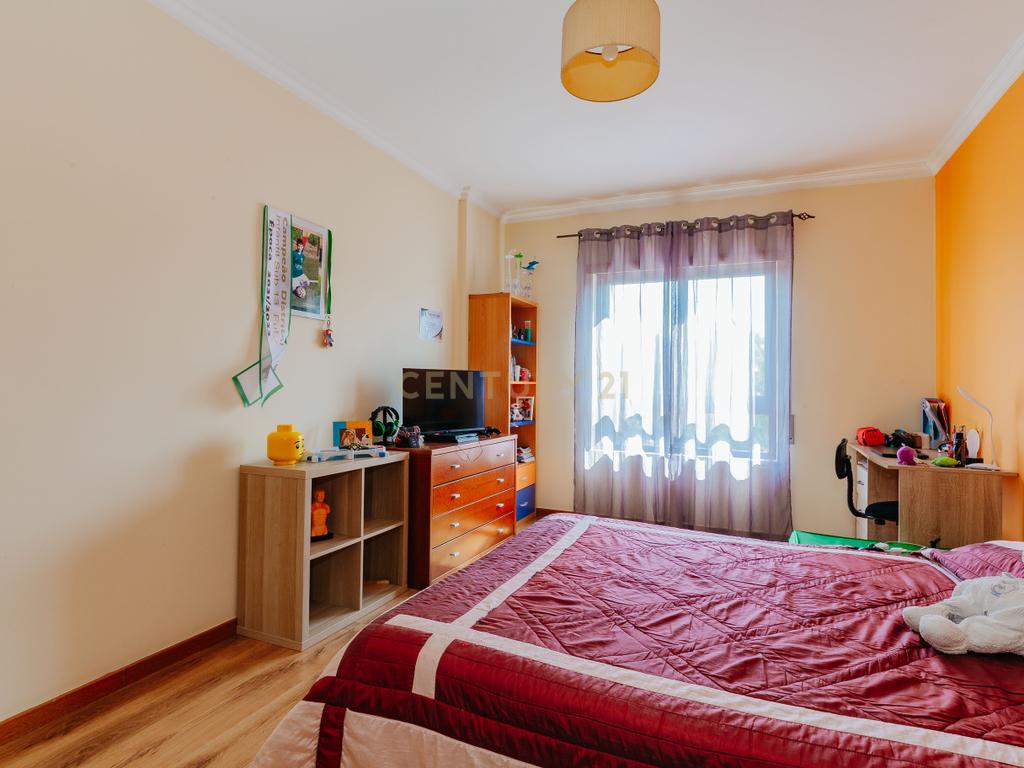 MORADIA T3 NAS FONTAINHAS - Image 35