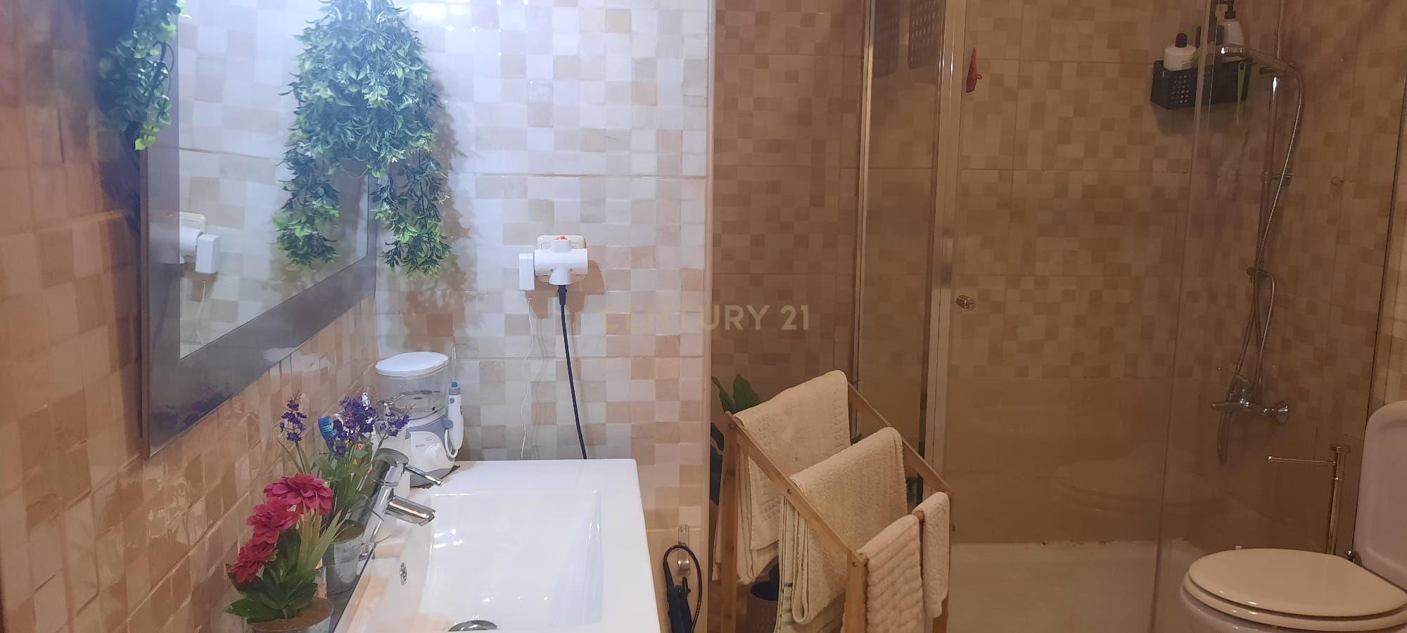 Apartamento T2 Duplex em Oiã- Oliveira do Bairro - Image 7