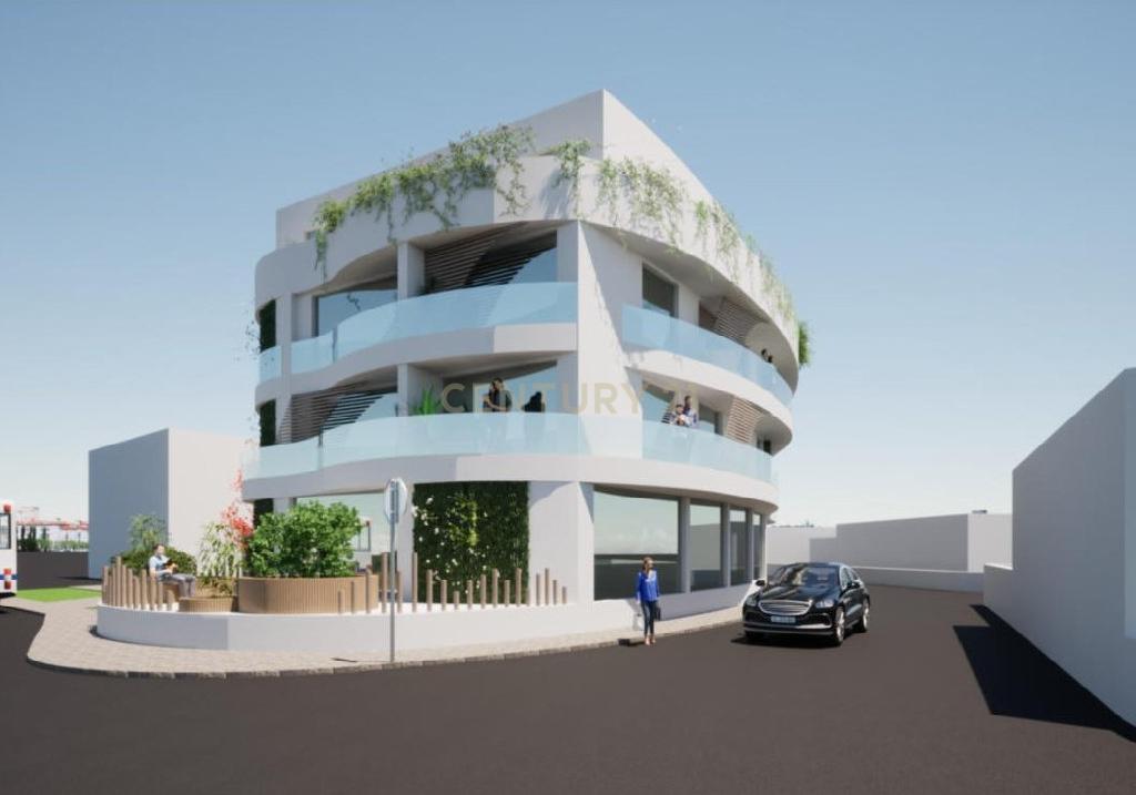 Apartamento T3 de Arquitetura Moderna – Rés-do-chão na Lourinhã - Image 3