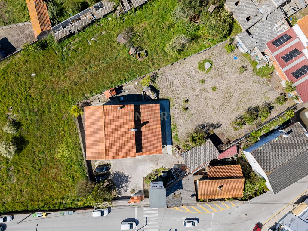 Moradia T5 com terreno - Image 44