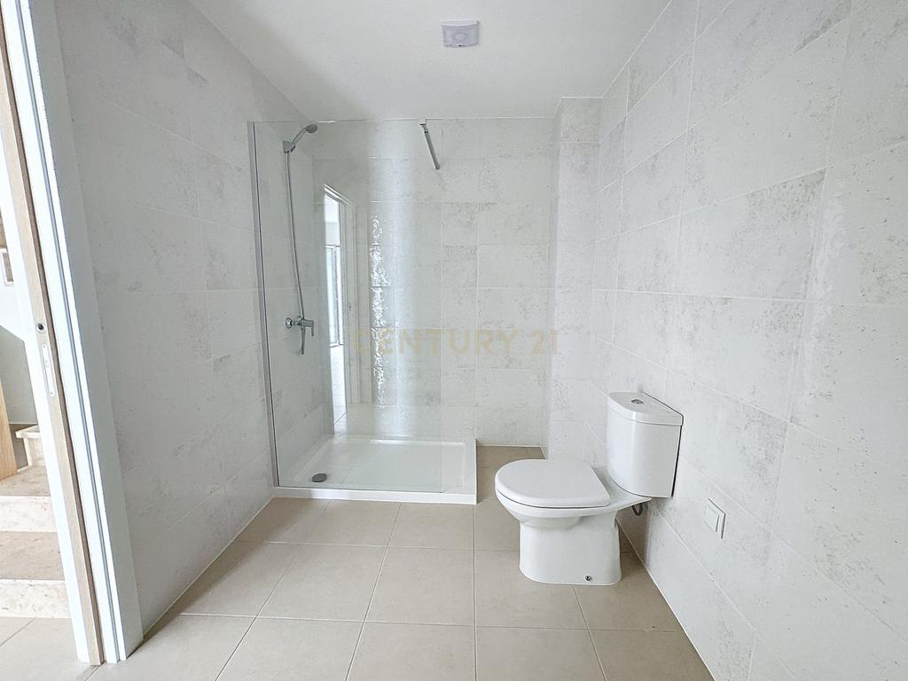 Novo Apartamento Duplex em Nazaré: A Sua Próxima Casa - Image 13